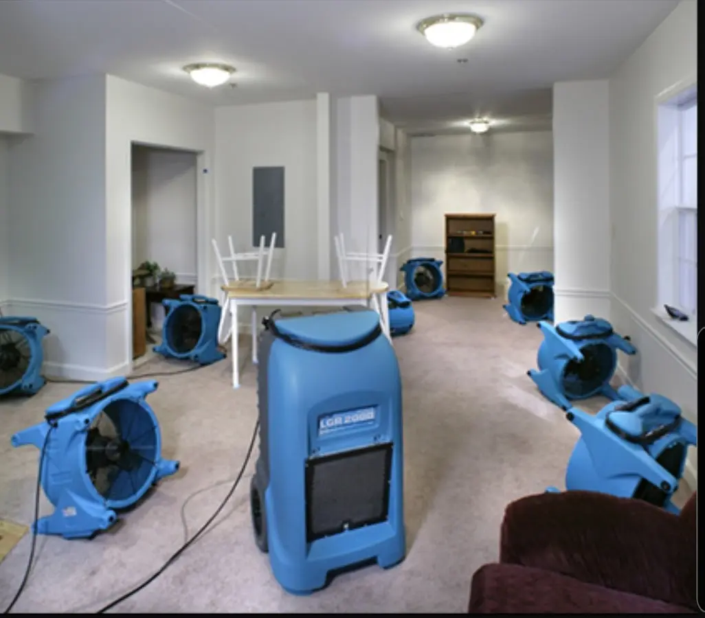 Air movers and dehumidifier setup for Water Extraction & Removal in Gretna